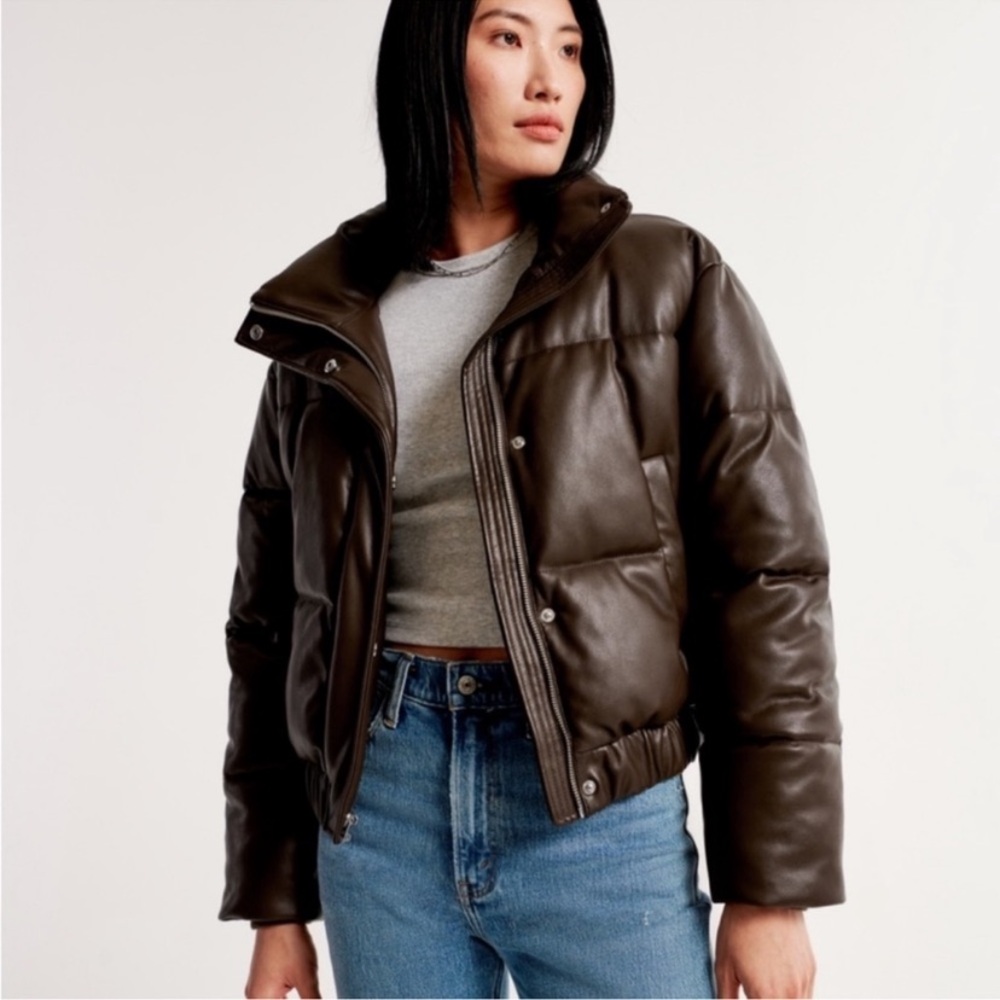 ABERCROMBIE vegan ultra mini leather puffer brown